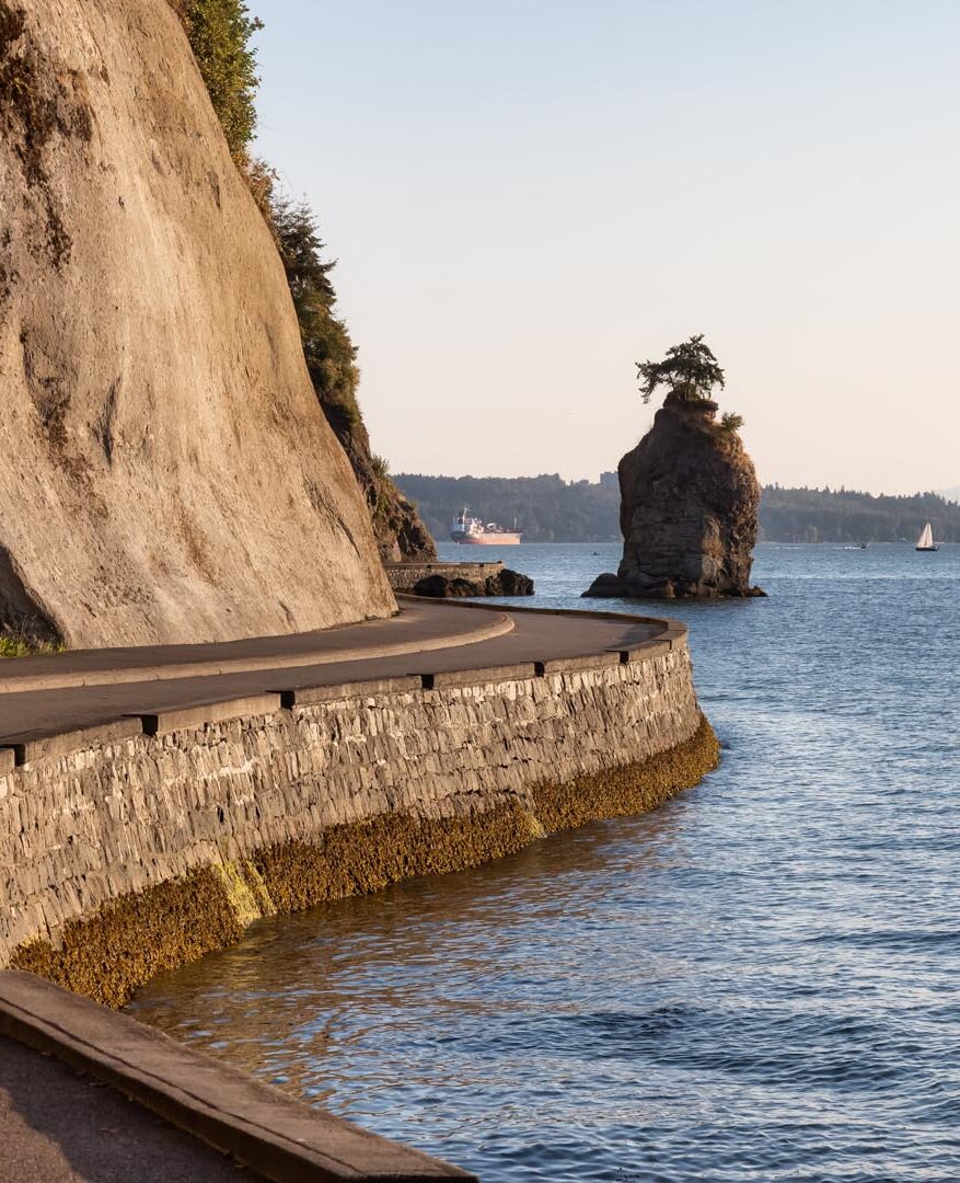 Seawall in Stanley Park, Downtown Vancouver